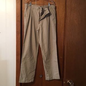 Men’s khakis